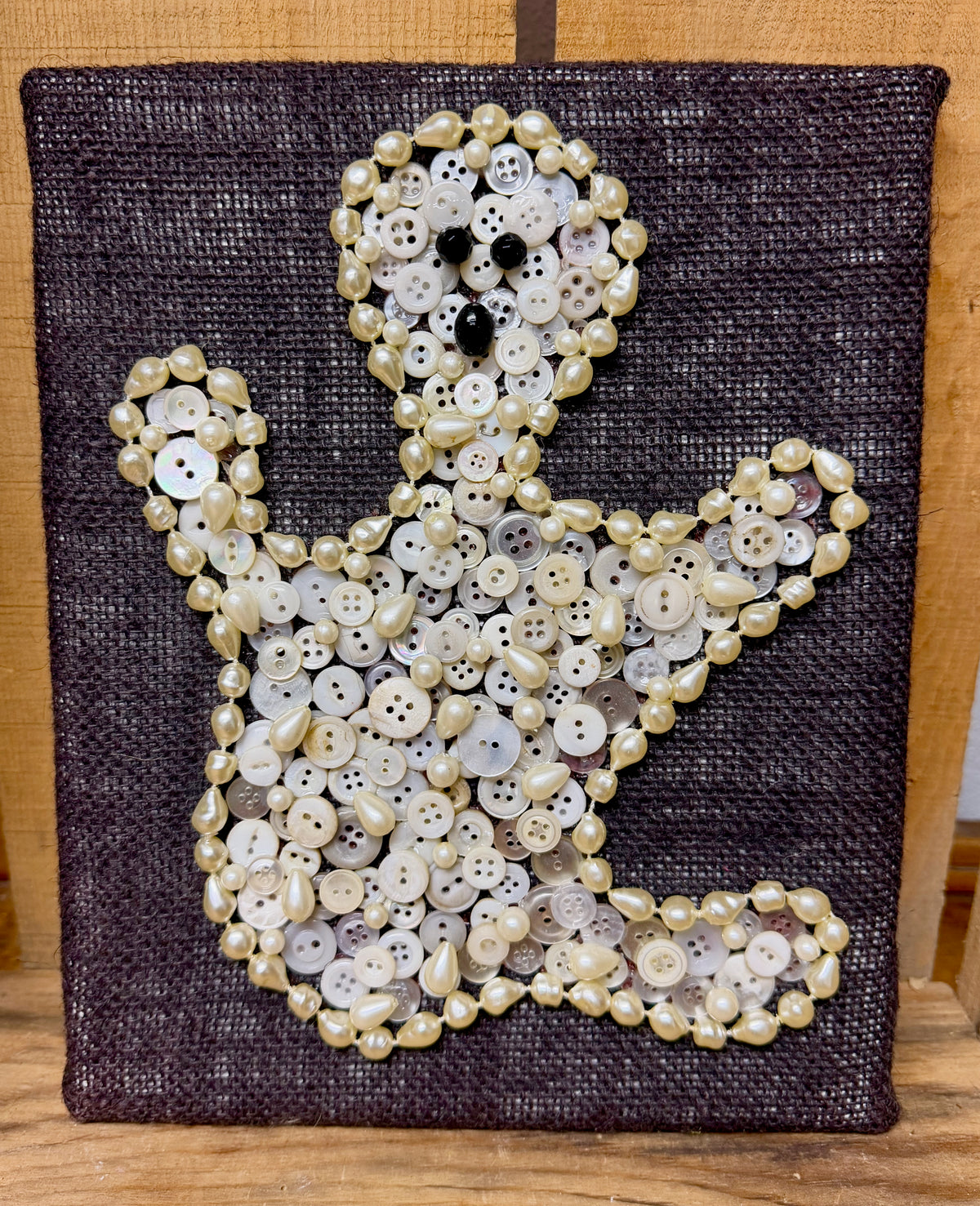 Button Ghost