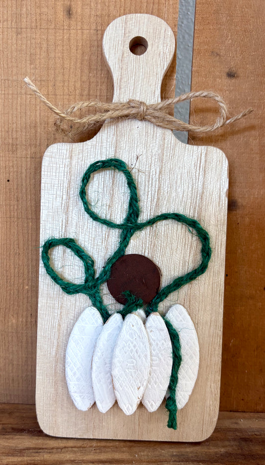Pumpkin White on small board
